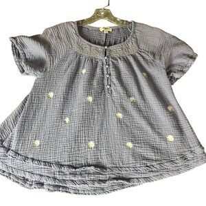 Umgee USA Womens Top‎ Small Smocked Embroidery Floral Cottagecore Blue (3032)